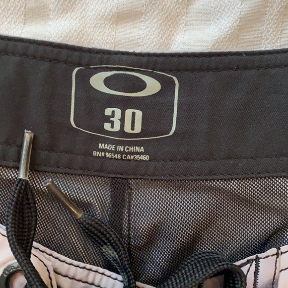 Gently used, side pocket - Picture 3 of 5